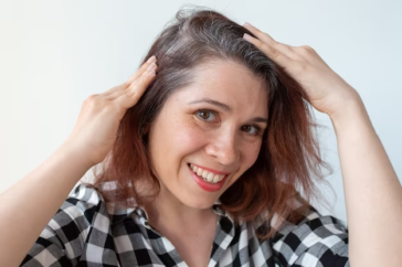 Tips for moisturizing scalp without greasy hair